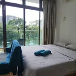 23 - Greenery Lake View Suite At Mount Austin, Jb